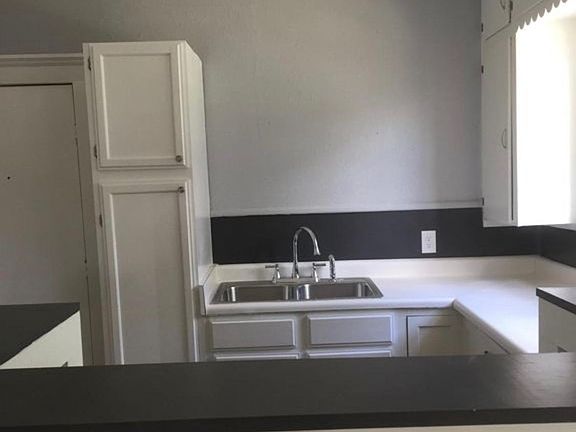 5th image of 4118 Gee St