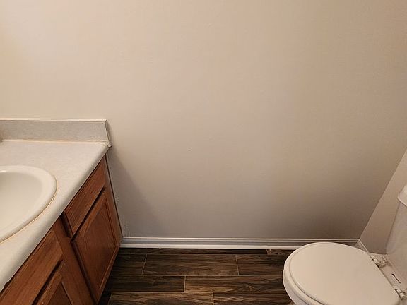 5th image of 2400 1st St SW APT F3