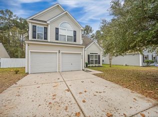 9056 Pickett Fence Ln, Summerville, SC 29485