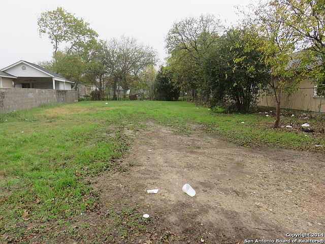 2nd image of 1336 Keats St