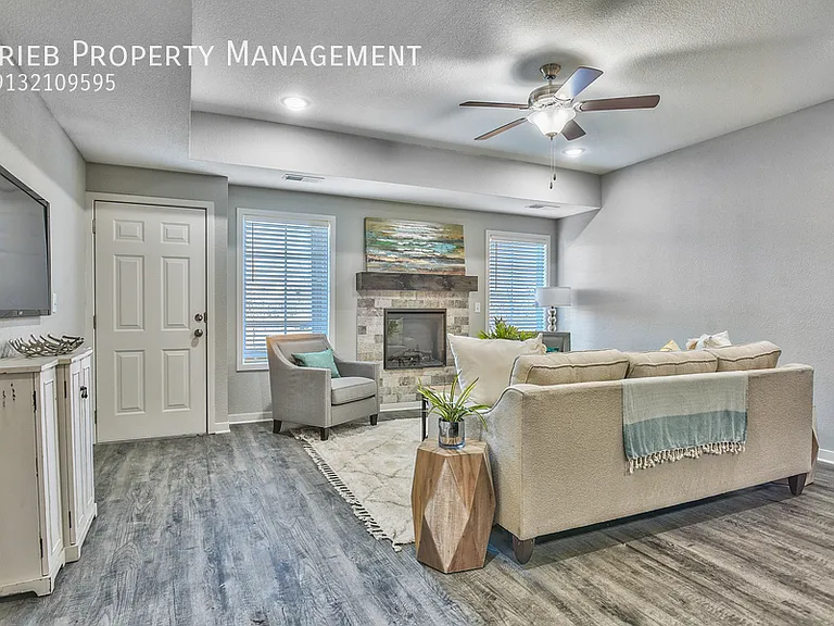22088 W 123rd Ln #3-109 — Photo 5