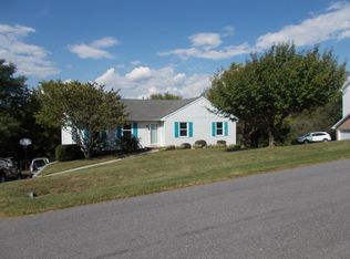 158 Jay Ridge Rd, Cloverdale, VA 24077