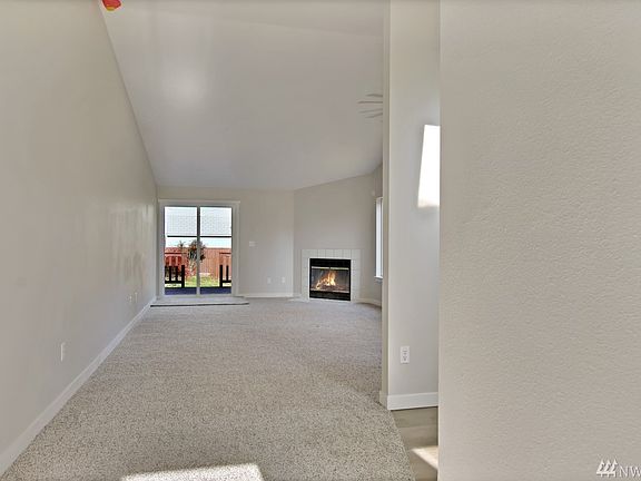3rd image of 12015 163rd Street Ct E
