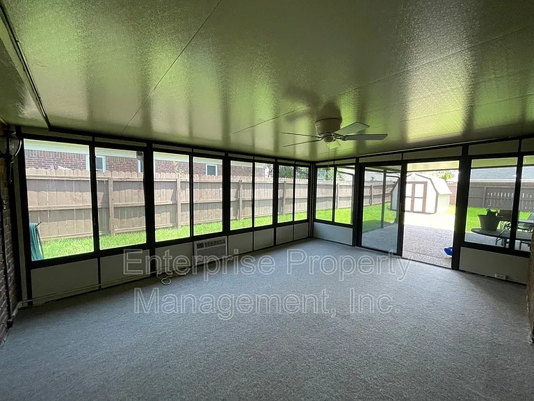 3840 Charbon Ln — Photo 40
