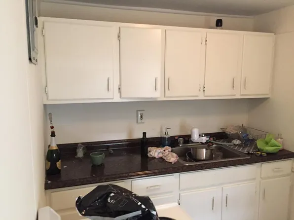 3 Oak St #3, Boston, MA 02111