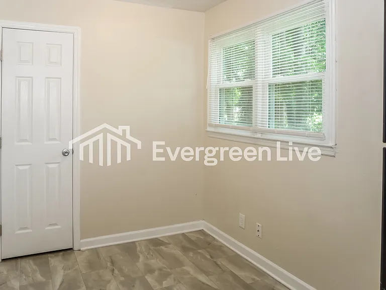 2411 Halmac Dr NW — Photo 12