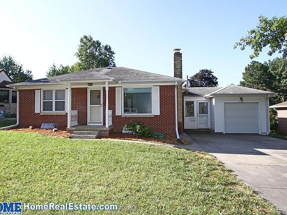 2nd image of 4235 A St