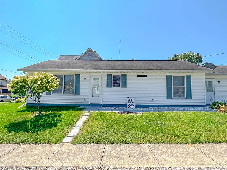 681 Maple Ave — Photo 6