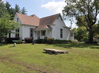 568 Main St, Moscow Mills, MO 63362