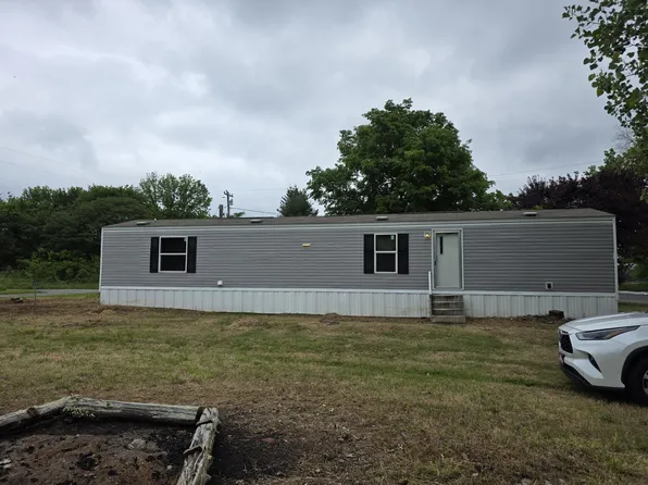 51 1st St, Almo, KY 42020