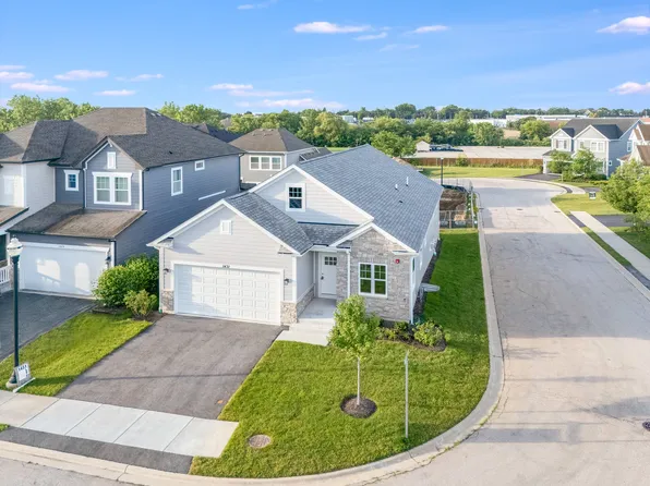 1431 Somerset Pl, Barrington, IL 60010