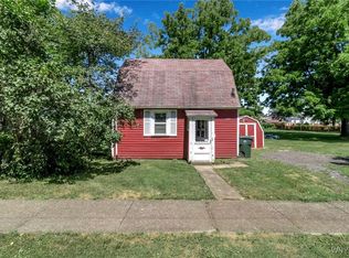 1215 Nash Rd, North Tonawanda, NY 14120