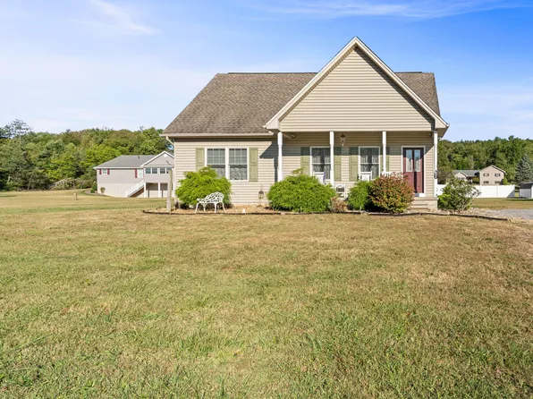 104 Shardan Ave, Curwensville, PA 16833