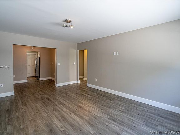 4th image of 7617 Carlyle Ave APT 4