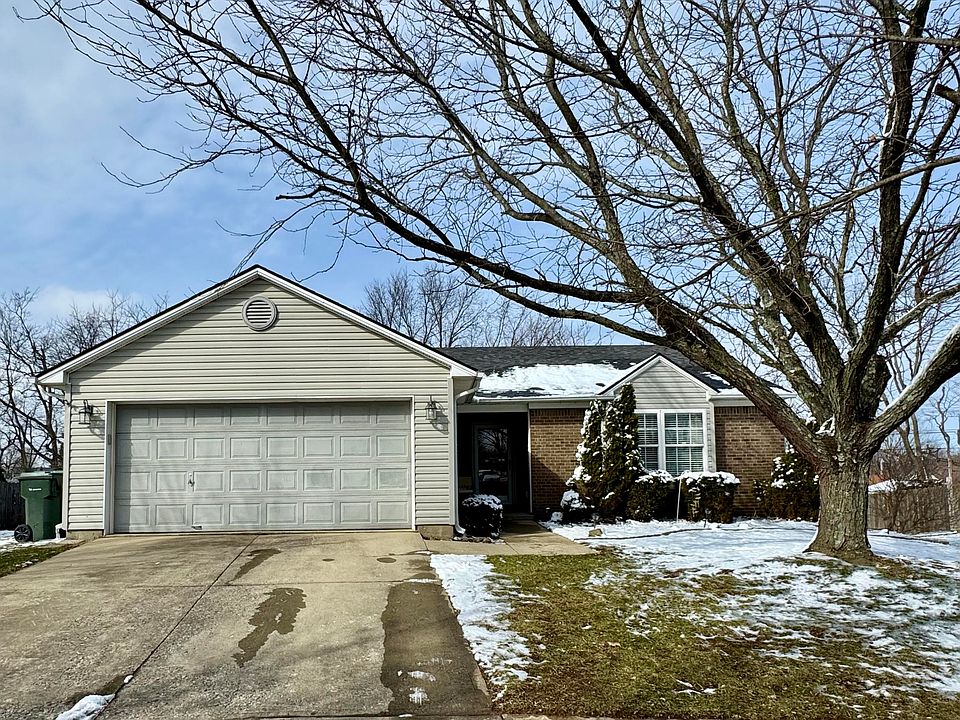 1st image of 920 Arbor Station Ct