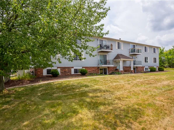 1636 Jefferson Ridge Dr, Clairton, PA 15025