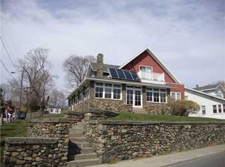 76 Bliss Rd #2, Newport, RI 02840