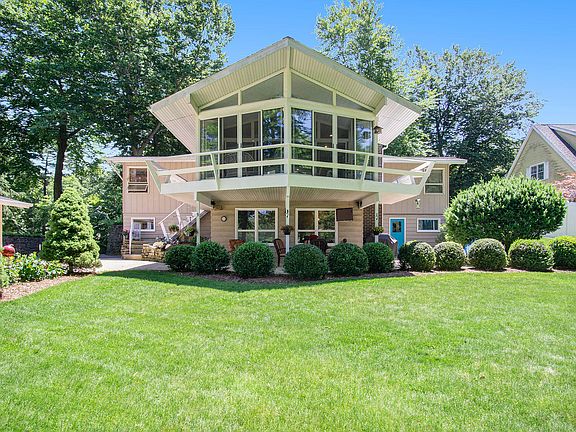2nd image of 17035 Timber Dunes Dr