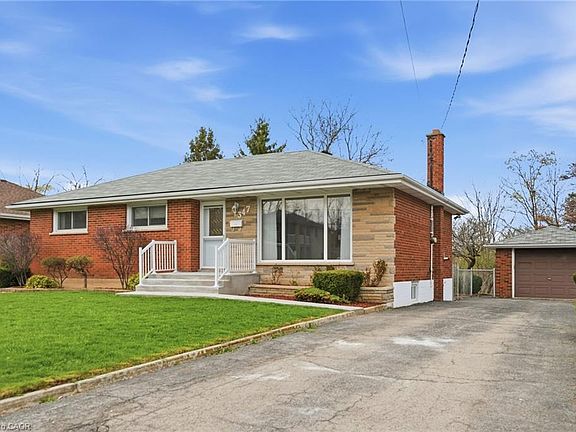 4th image of 347 Hixon Rd