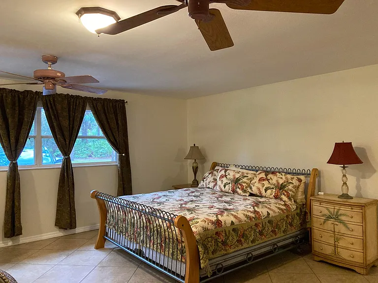 4300 Gail Blvd — Photo 16