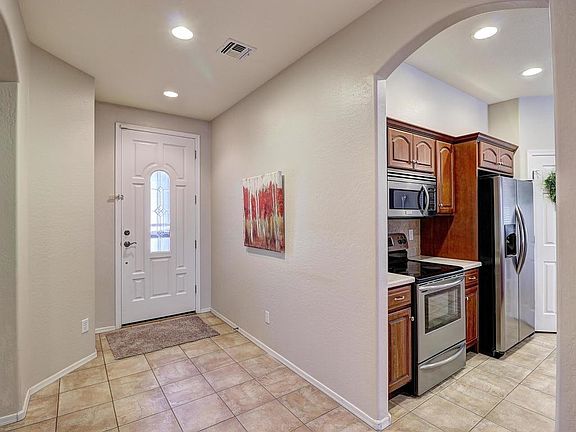 4th image of 18177 W Cardinal Dr