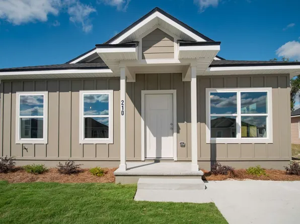 210 Mesa St NW, Live Oak, FL 32064