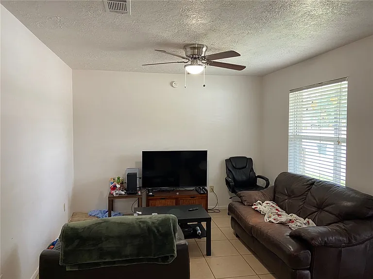 3316 Normand Dr — Photo 4