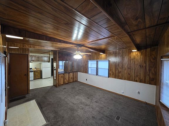3rd image of 4749 Marshall Ct #4749