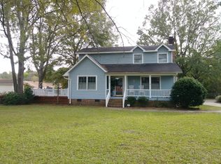 317 Pinewood St, Bennettsville, SC 29512