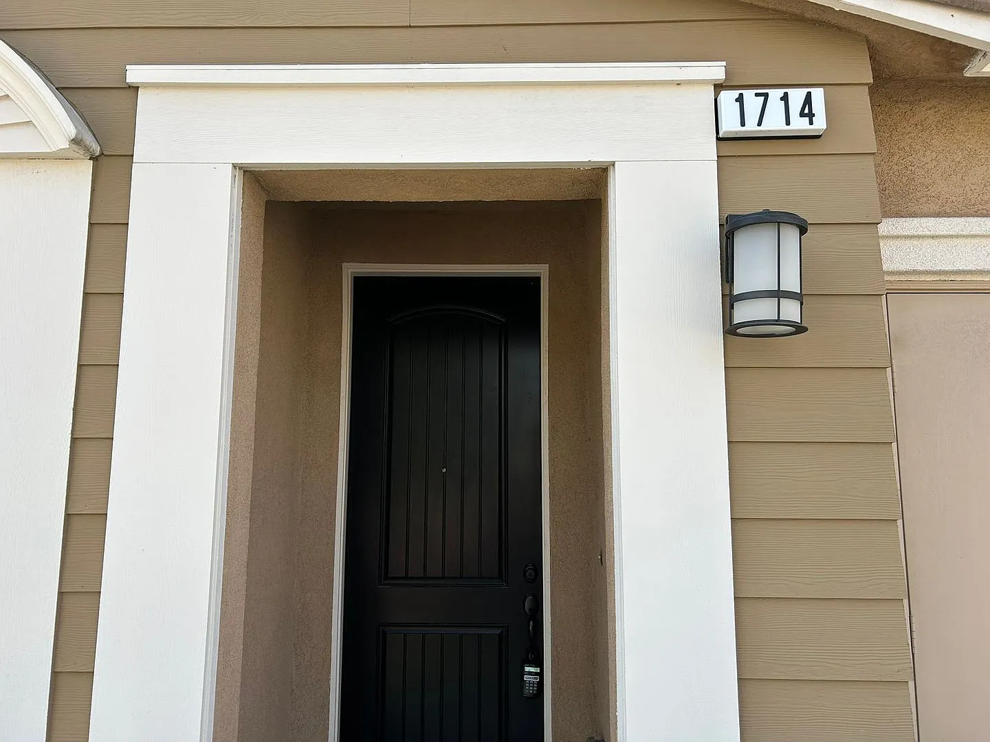 1714 Amarnthus Tree Pl Upland 91784 (3 Bed / 2.5 Bath) — Photo 2