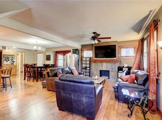 1026 W College St, Independence, MO 64050
