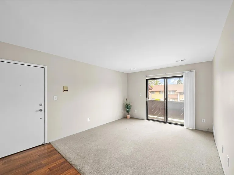 7362 Manor Cir #203 — Photo 31