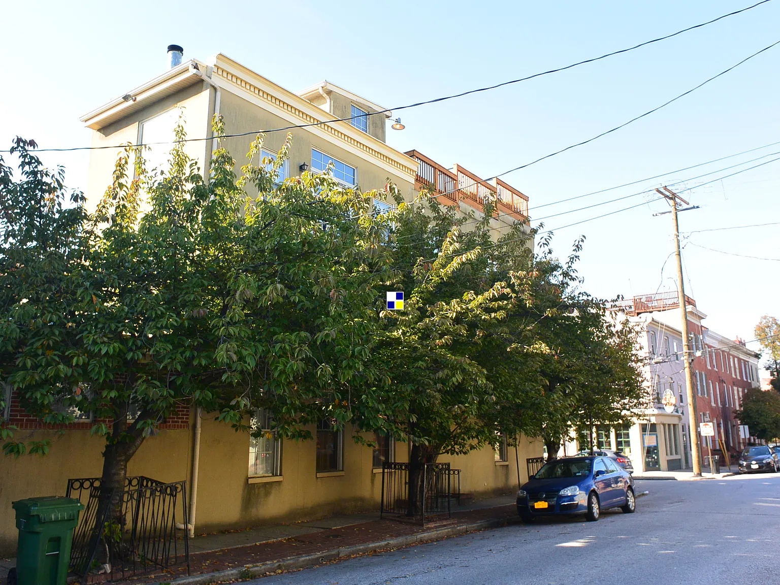 3 bed, 2.5 bath, 2666 sqft, $3,200 — Photo 2