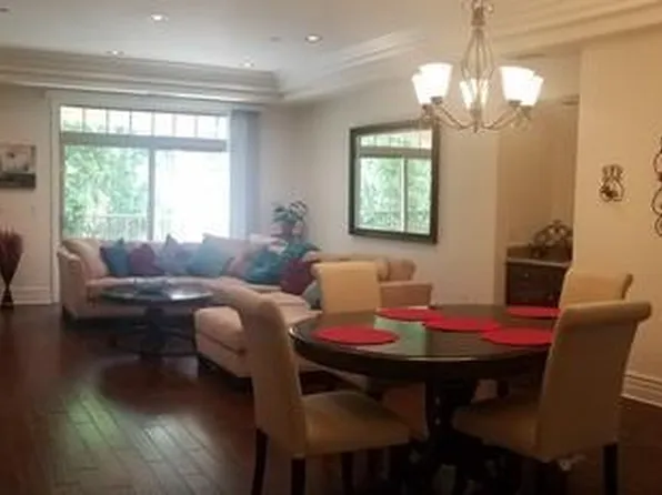 11582 Moorpark St, North Hollywood, CA 91602