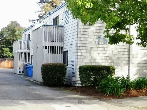 752 Orchard St #4 Photo 1
