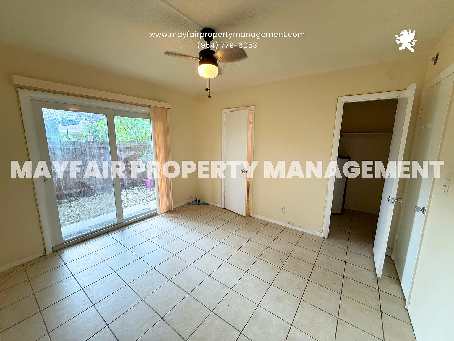 909 Southeast 14th Court - 5 — Photo 1