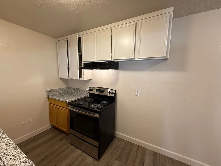 1713 Randazzo Ave — Photo 9