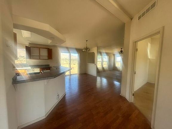 4th image of 436 850 Old Highway Rd #395