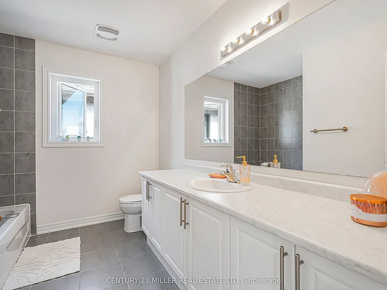 1473 Davis Loop — Photo 8