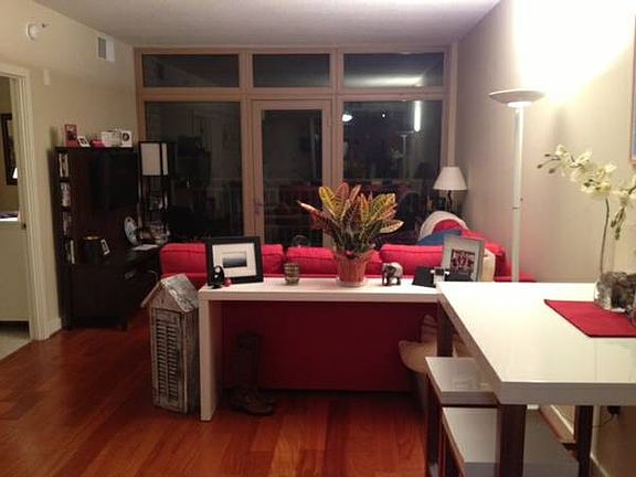 3rd image of 888 N Quincy St Unit 1007