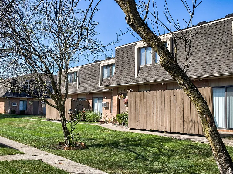 Timbercreek Apts — Photo 36
