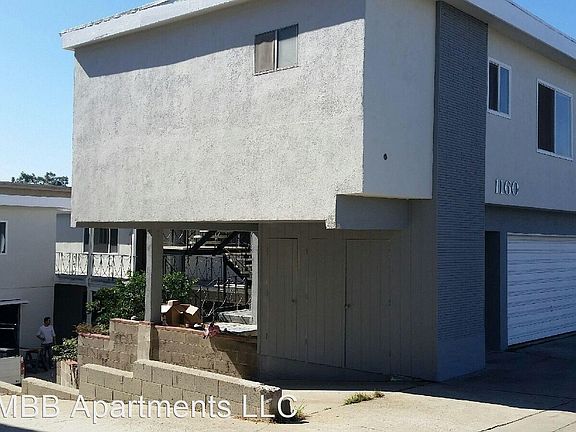 3rd image of 1160 Manhattan Beach Blvd APT 6