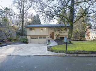 10625 SW 64th Dr, Portland, OR 97219