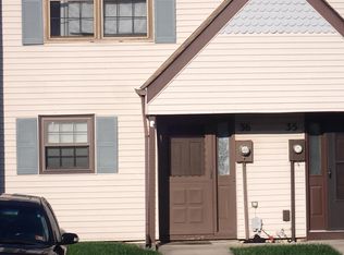 36 Queens Way, Englishtown, NJ 07726