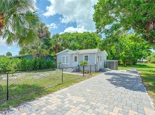 26900 N Riverside Dr, Bonita Springs, FL 34135