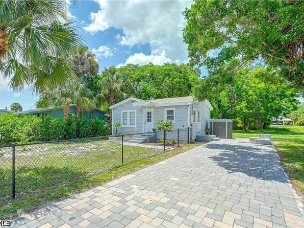 26900 N Riverside Dr, Bonita Springs, FL 34135