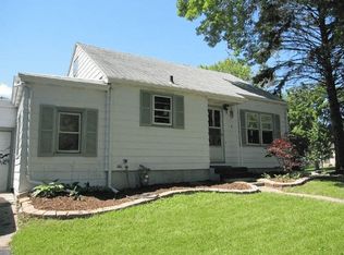 1733 Fremont Ave, Madison, WI 53704