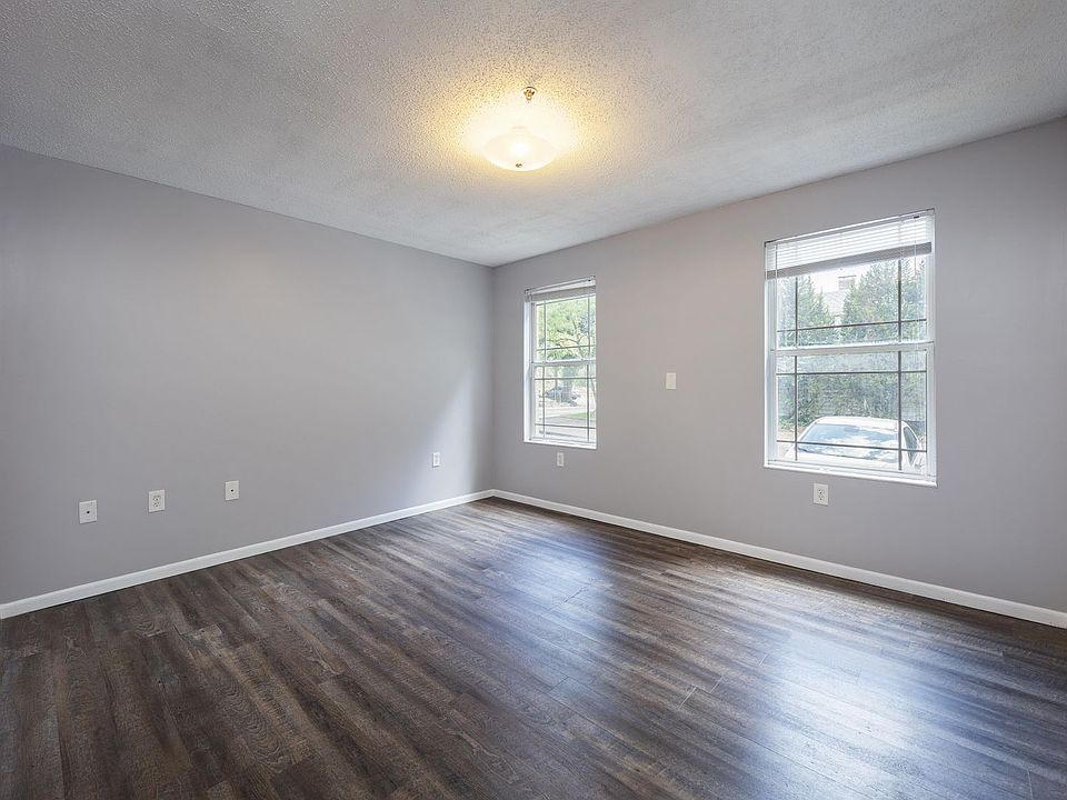 1st image of 3057 Obryon St #204