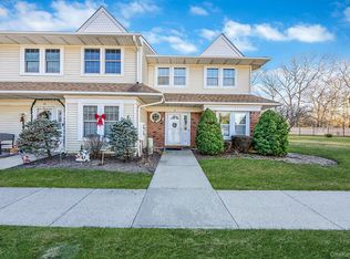 11 Gazebo Lane, Holtsville, NY 11742