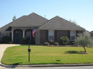 1046 E Poplar St, Prattville, AL 36066
